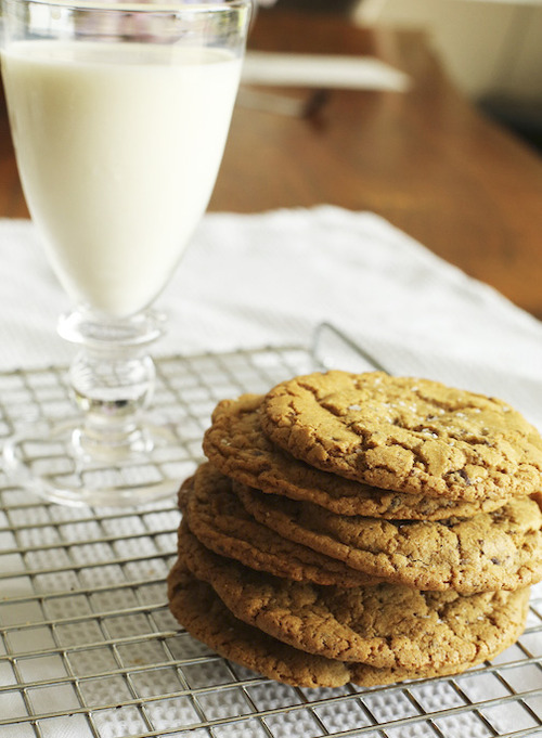 Organice whole wheat chocolate chip cookies